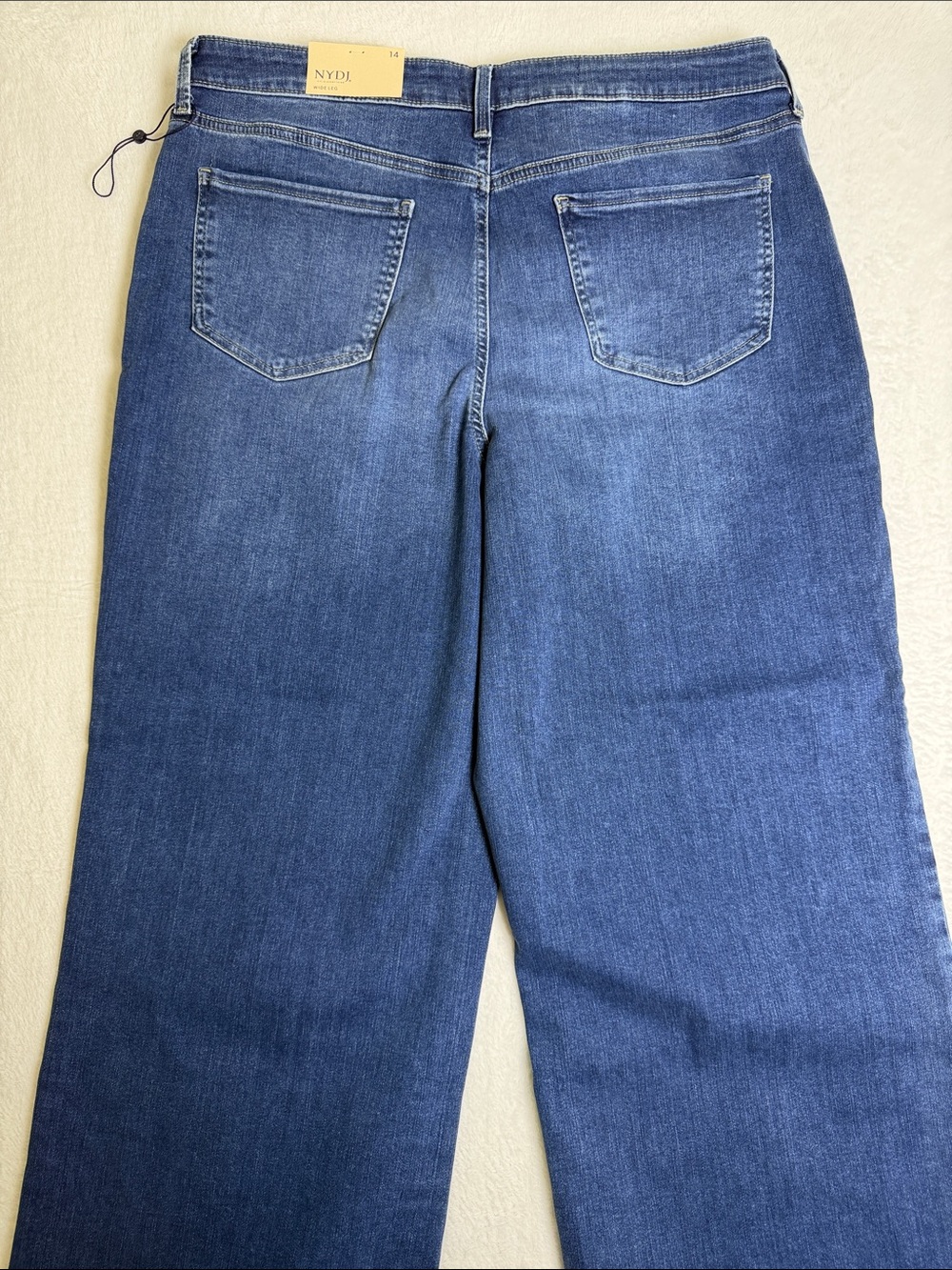 NYDJ Teresa Wide Leg Jeans in Medium Blue Denim Size 14 - Picture 6 of 9